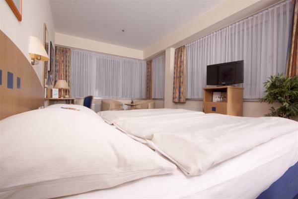 Andor Hotel Plaza