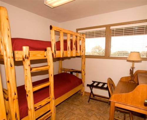 Hotel Flying L Guest Ranch