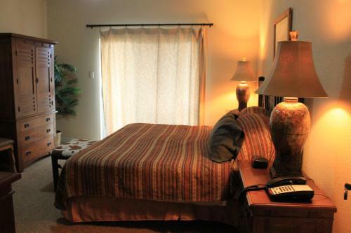 Hotel Flying L Guest Ranch