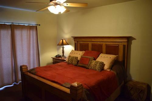 Hotel Flying L Guest Ranch