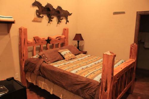 Hotel Flying L Guest Ranch