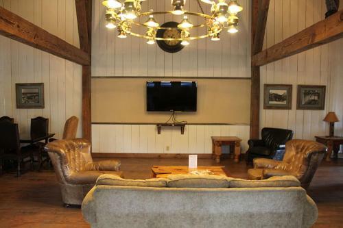 Hotel Flying L Guest Ranch