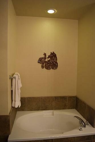 Hotel Flying L Guest Ranch