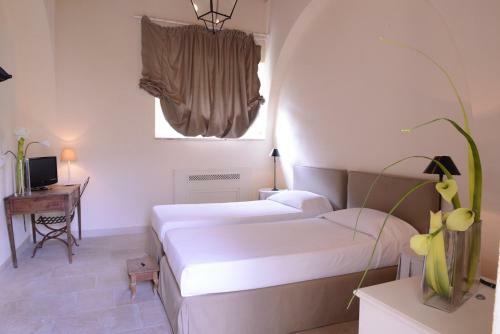Hostal Castello Camemi