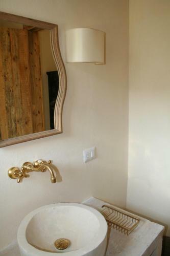 Hostal Castello Camemi