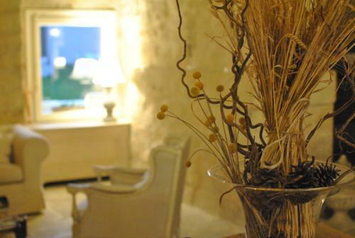 Hostal Castello Camemi