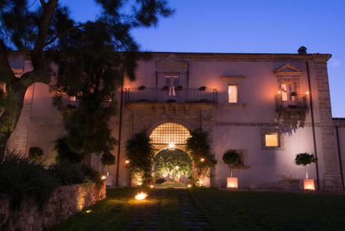 Hostal Castello Camemi