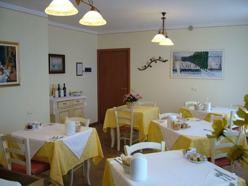 Hostal Bb Mambrotta