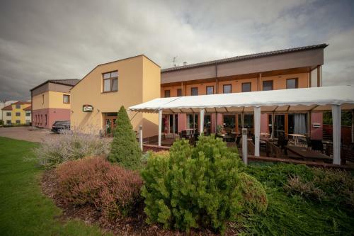Hostal Penzion U Bl�h?