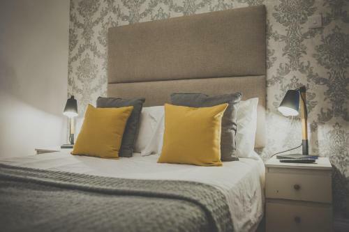 Bed & Breakfast Antique House