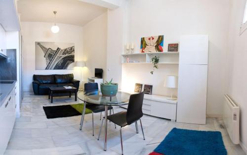 Apartamentos Puerta Del Sol-rastro