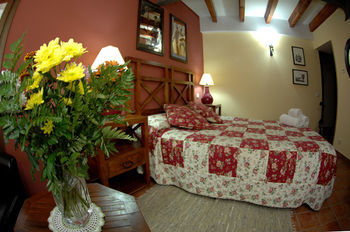 Agroturismo Casa Rural Los Cuatro Ca�os