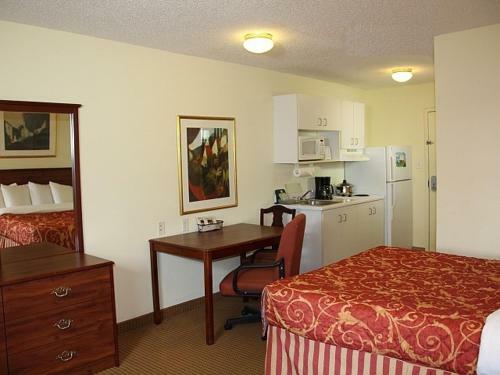 Hotel Home Towne Studios & Suites Tuscaloosa