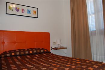 Hostal Juan De Austria II