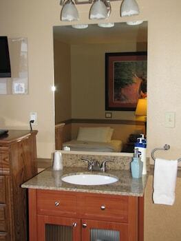 Hotel Copper Whale Inn