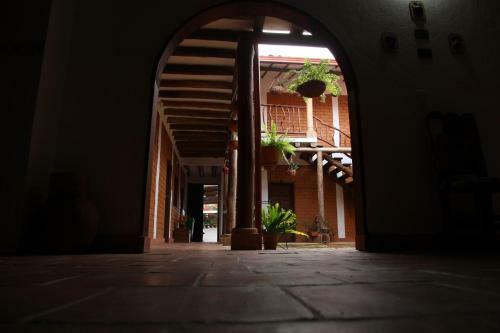 Hotel Casa Aparicio Lopez