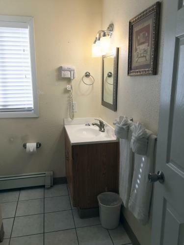 Hotel Anchorage Uptown Suites