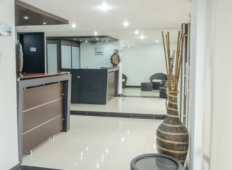 Regency Suites Hotel Boutique