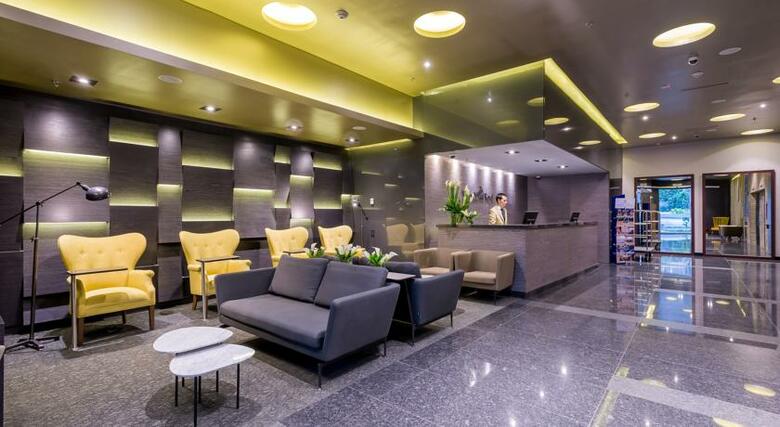Hotel NH Collection Bogot� Terra 100 Royal