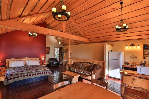 Lodge Kenai Peninsula Suites