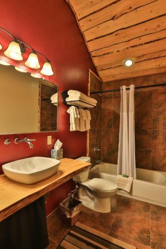Lodge Kenai Peninsula Suites