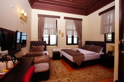 Hostal Tas Konak Hotel