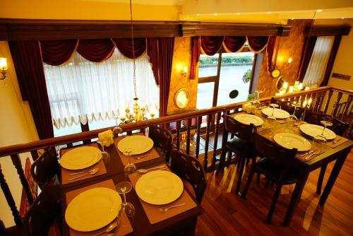 Hostal Tas Konak Hotel
