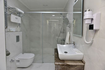 Arus Hotel
