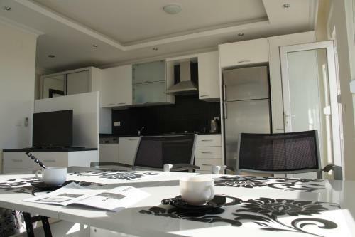 Apartamento Sea View Studio In Orion Garden