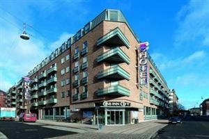 Hotel Cabinn City