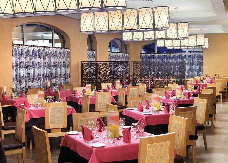 Hotel Barcelo Maya Palace