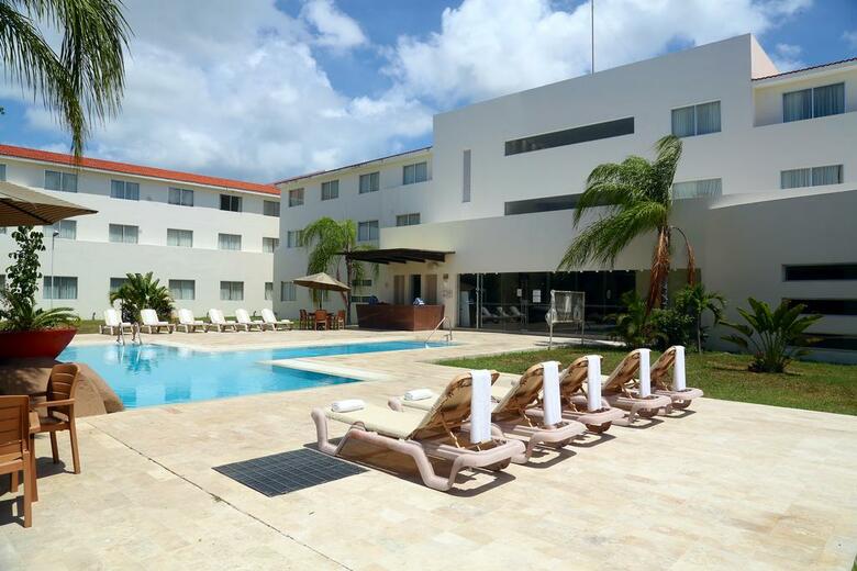 Hotel Wyndham Garden Playa Del Carmen