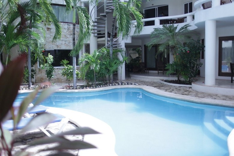 Hotel Blue Palms