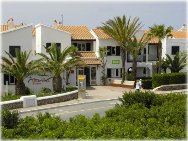 Apartamentos Oasis Park