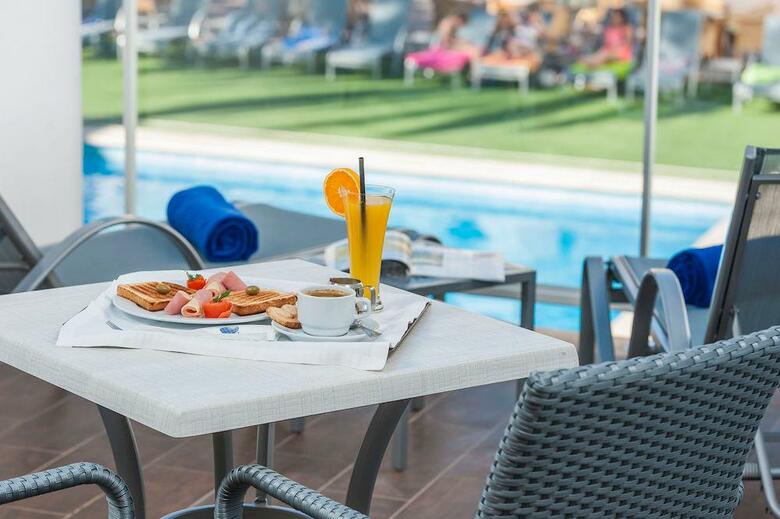 Eix Alcudia Hotel - S�lo Adultos