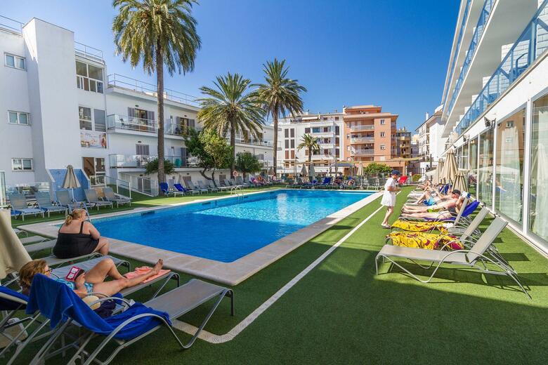 Eix Alcudia Hotel - S�lo Adultos