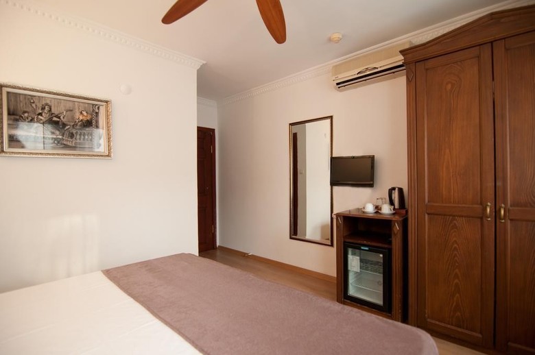Mevlana Hotels