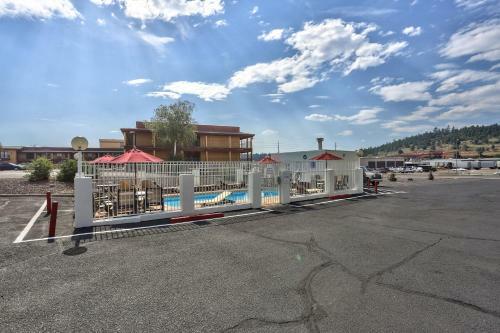 Motel 6 Flagstaff East - Lucky Lane