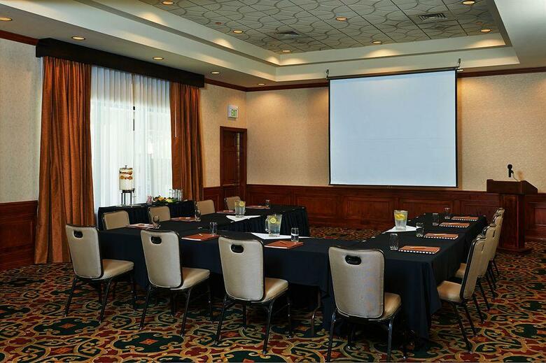 Doubletree By Hilton Hotel Flagstaff