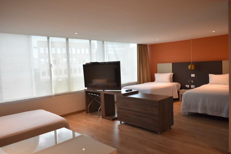 Hotel Holiday Inn Express & Suites Medellin