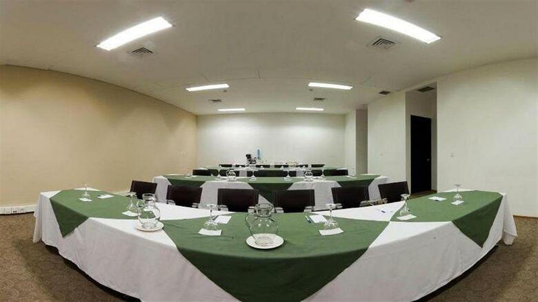Hotel Holiday Inn Express & Suites Medellin