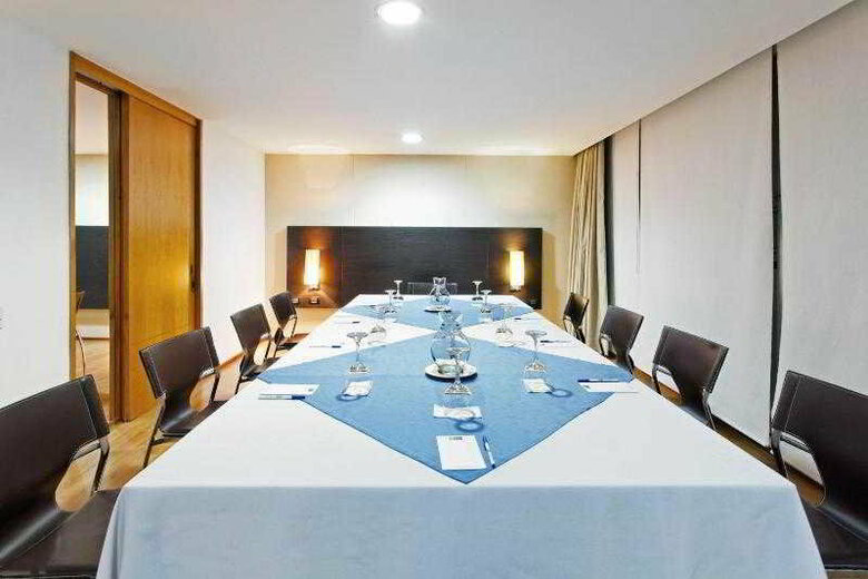 Hotel Holiday Inn Express & Suites Medellin