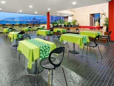 Hotel Holiday Inn Express & Suites Medellin