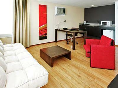Hotel Holiday Inn Express & Suites Medellin