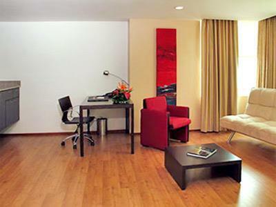 Hotel Holiday Inn Express & Suites Medellin