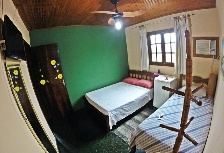 Hostal Dante Suites