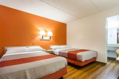 Motel 6 Phoenix Tempe - Priest Drive - Arizona State University