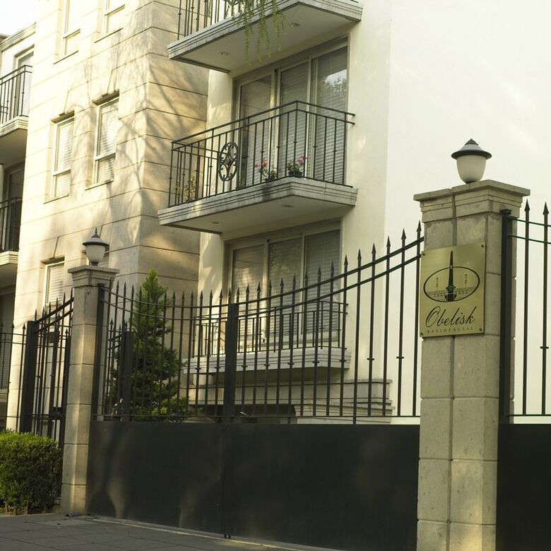 Hotel Suites Obelisk