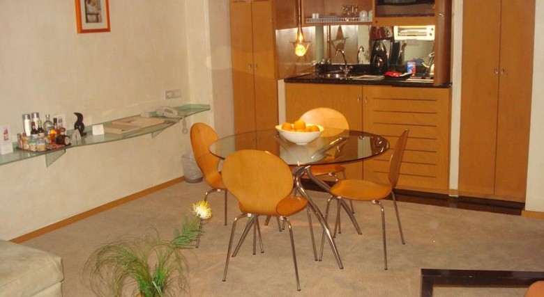 Aparthotel Suites Contempo