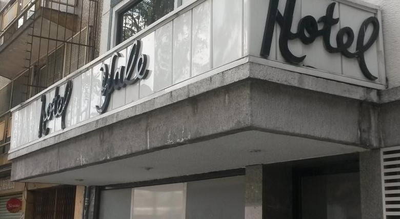 Hotel Yale